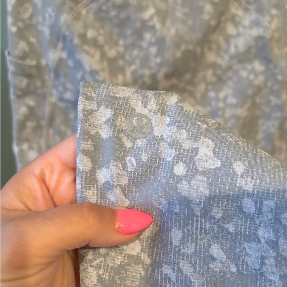 Lululemon Swift Speed High-Rise Crop - Picture 5 of 13